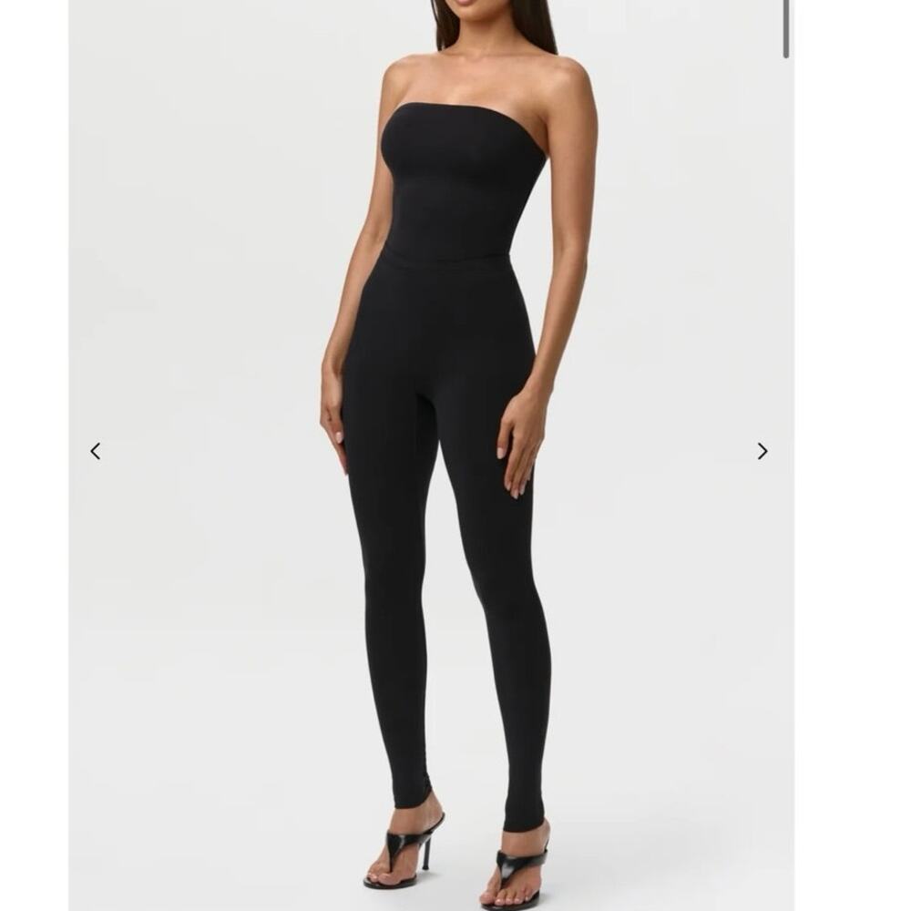 NWOT Naked Wardrobe Naked High Waist Leggings in Black SZ S